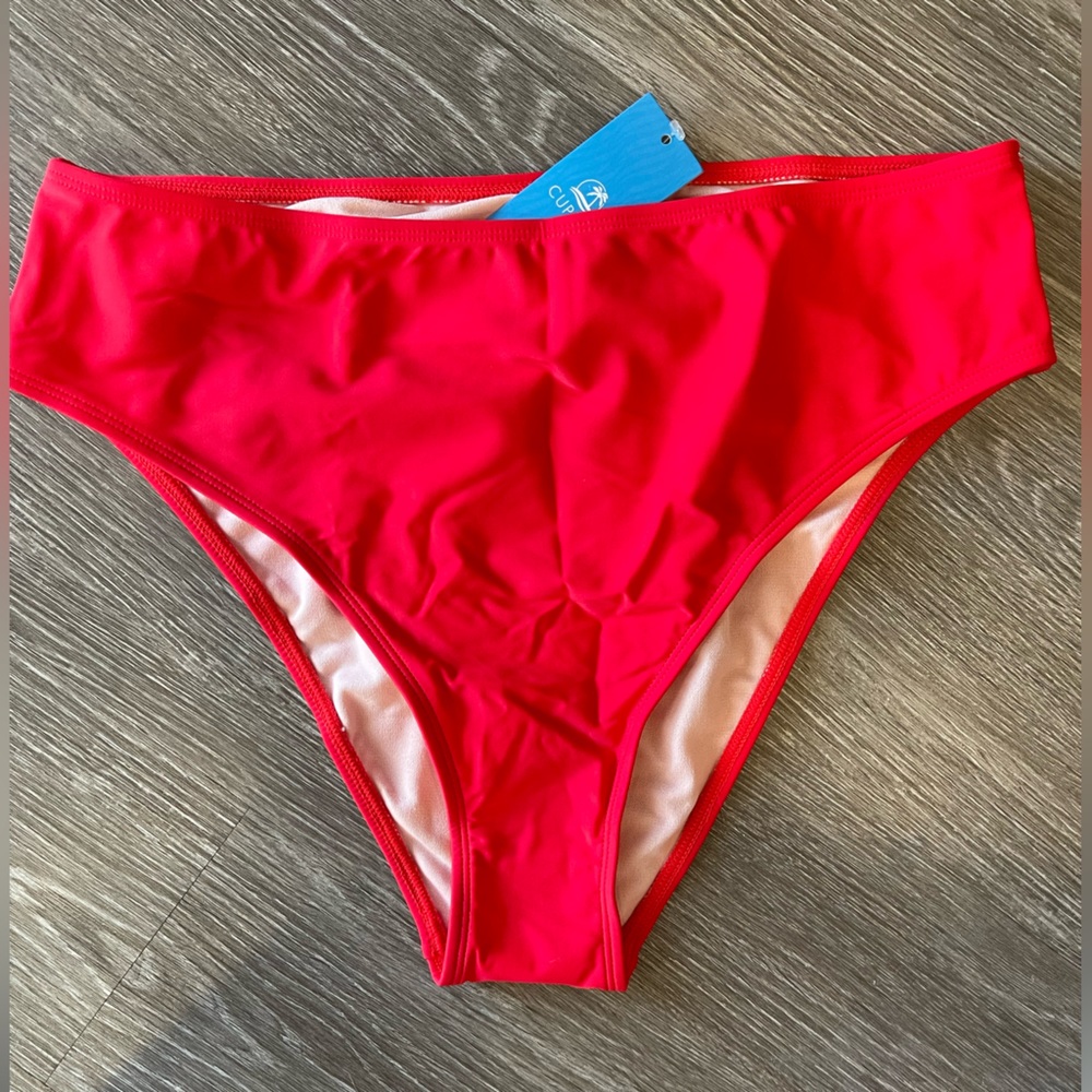Red Bikini Set - Picture 2 of 5